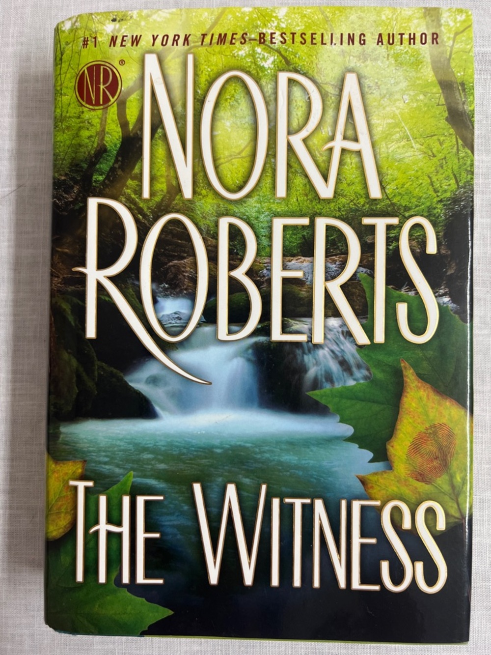 Nora Roberts "The Witness" Paperback - Green Forest Cover